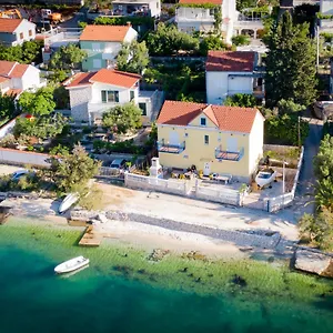  Apartman Planikovica