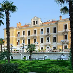 hotellátogatás